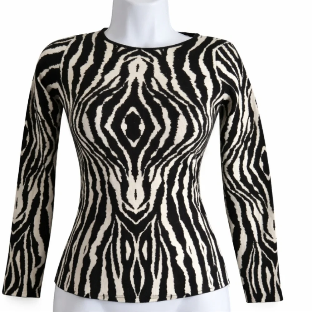 Tenax | Lux Italian Zebra Print Long Sleeves Top - Picture 3 of 7